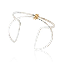Load image into Gallery viewer, Square Cuff Bracelet-Center Wrap
